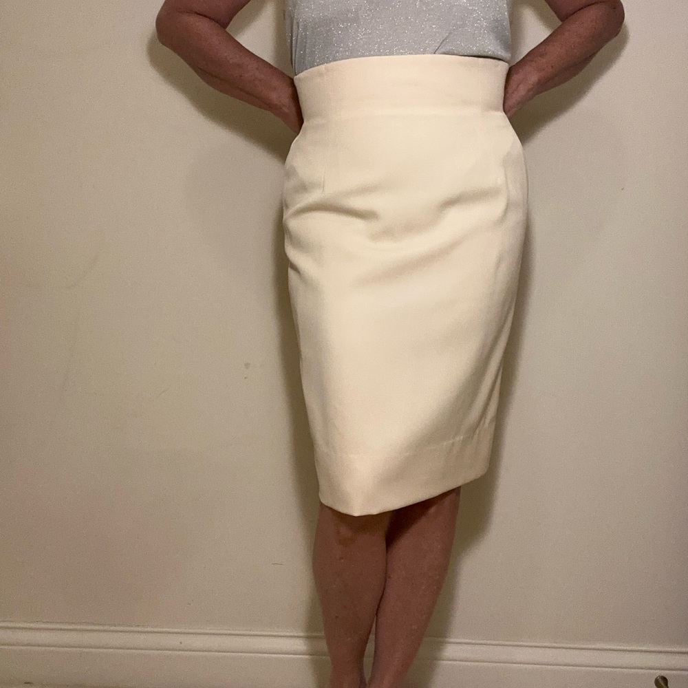 Anne Klein imported wool skirt